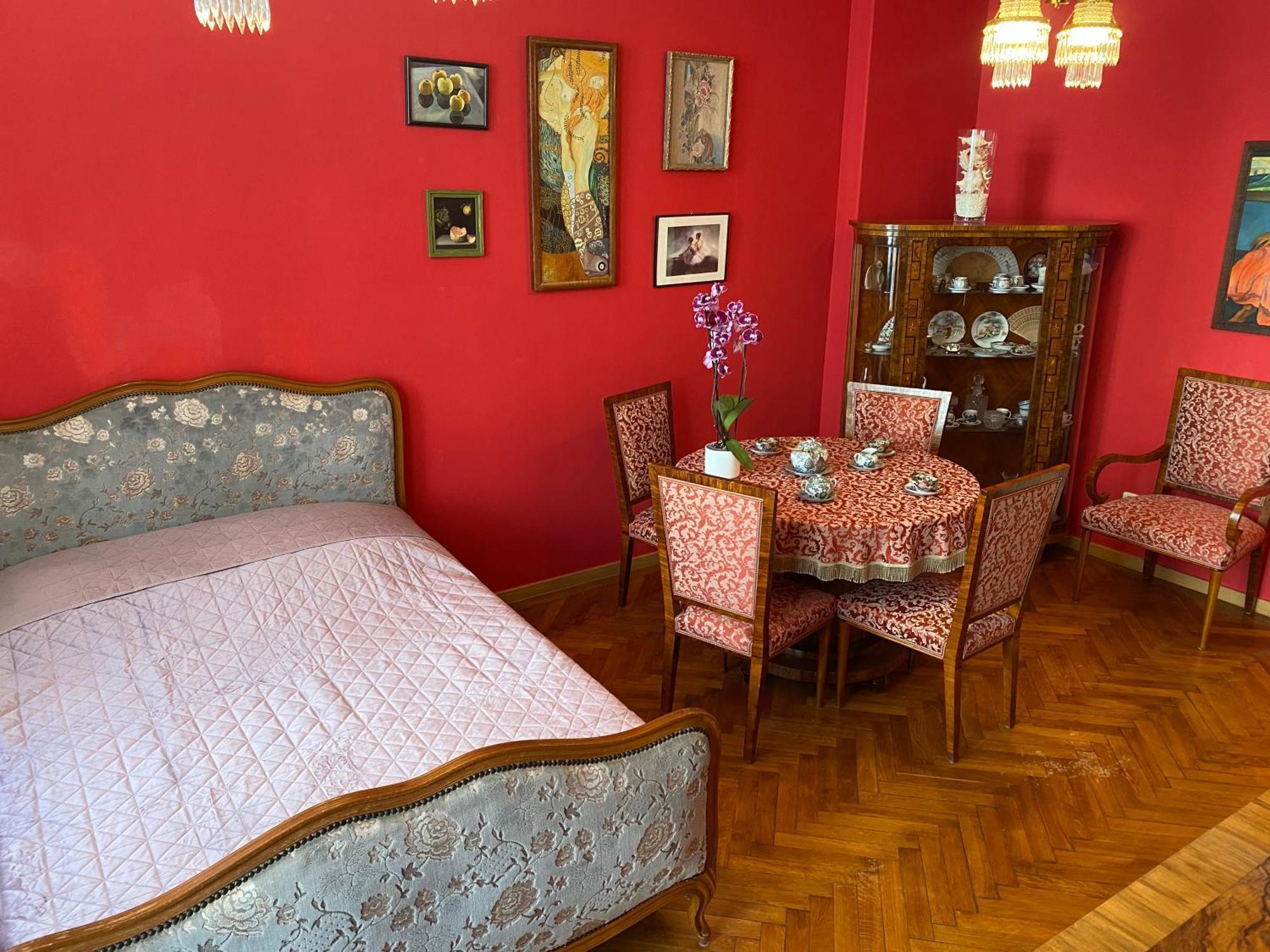 Retro Big Apartment With Two Balconies And Lift Karlovy Vary Eksteriør bilde